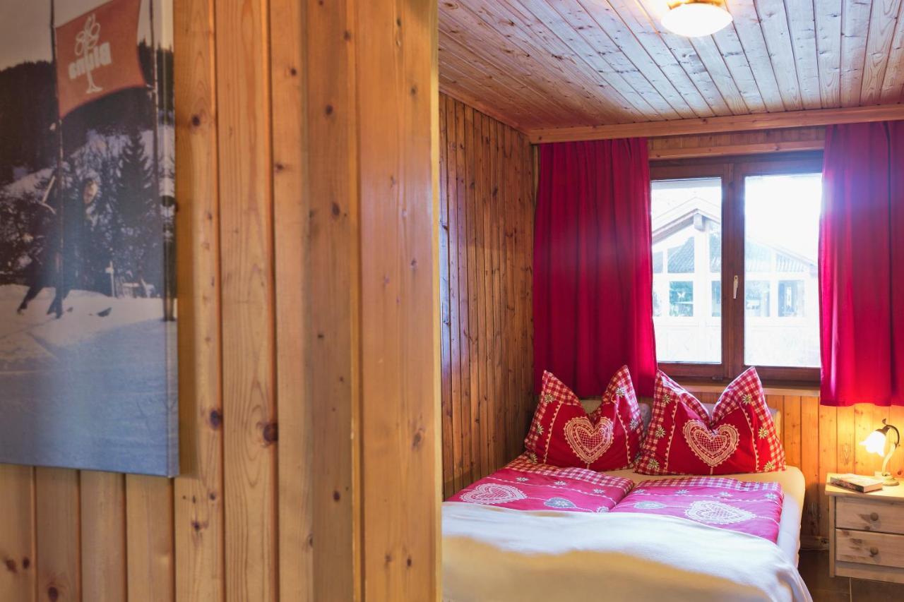 Ferienhaeuser Gerhart Haus im Ennstal Buitenkant foto